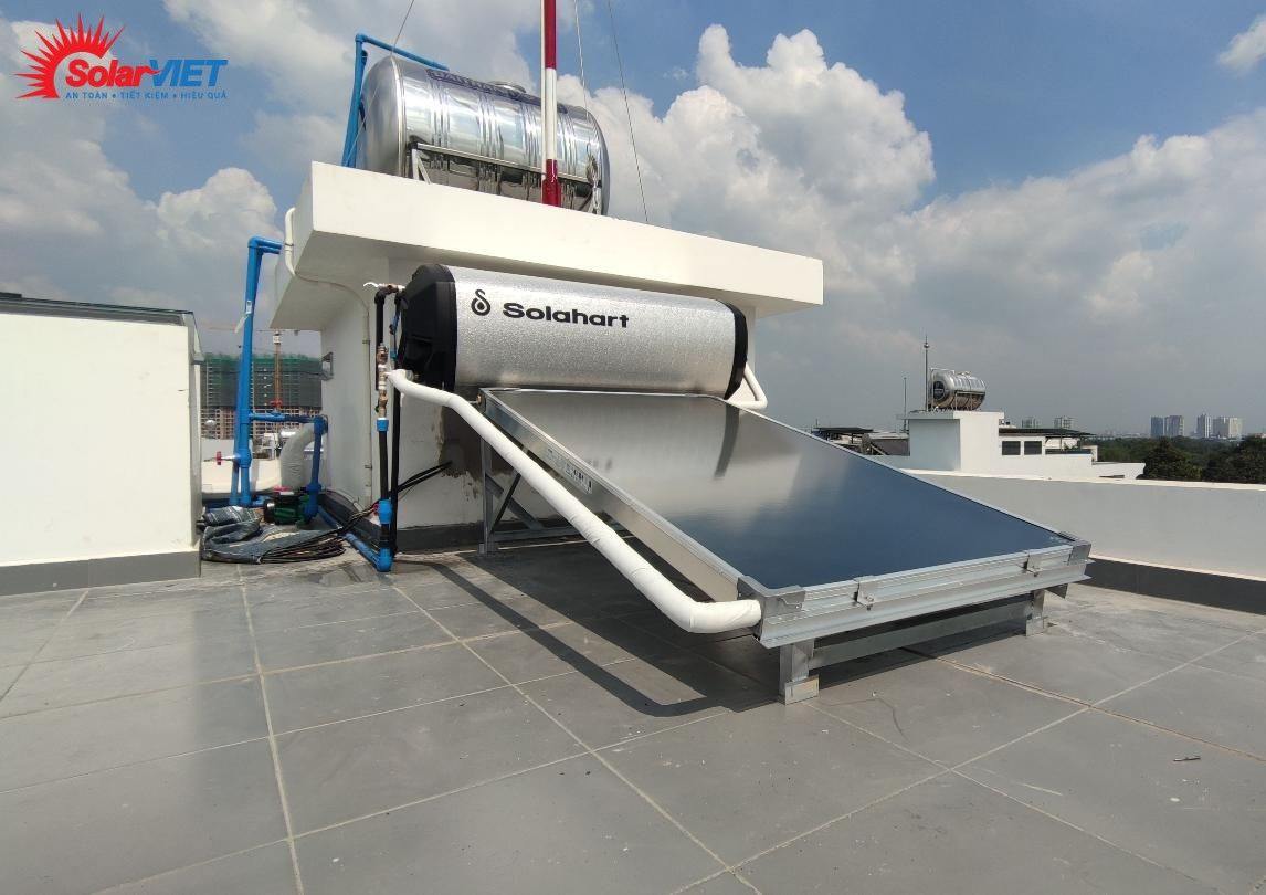 Hệ thống máy nước nóng năng lượng mặt trời Solahart Australia